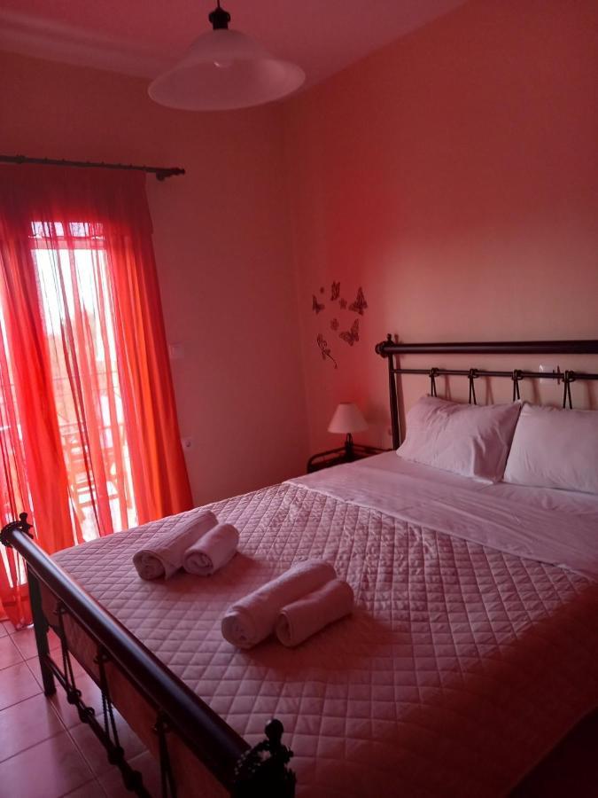 Flisvos Apartments Megalochori  Екстер'єр фото