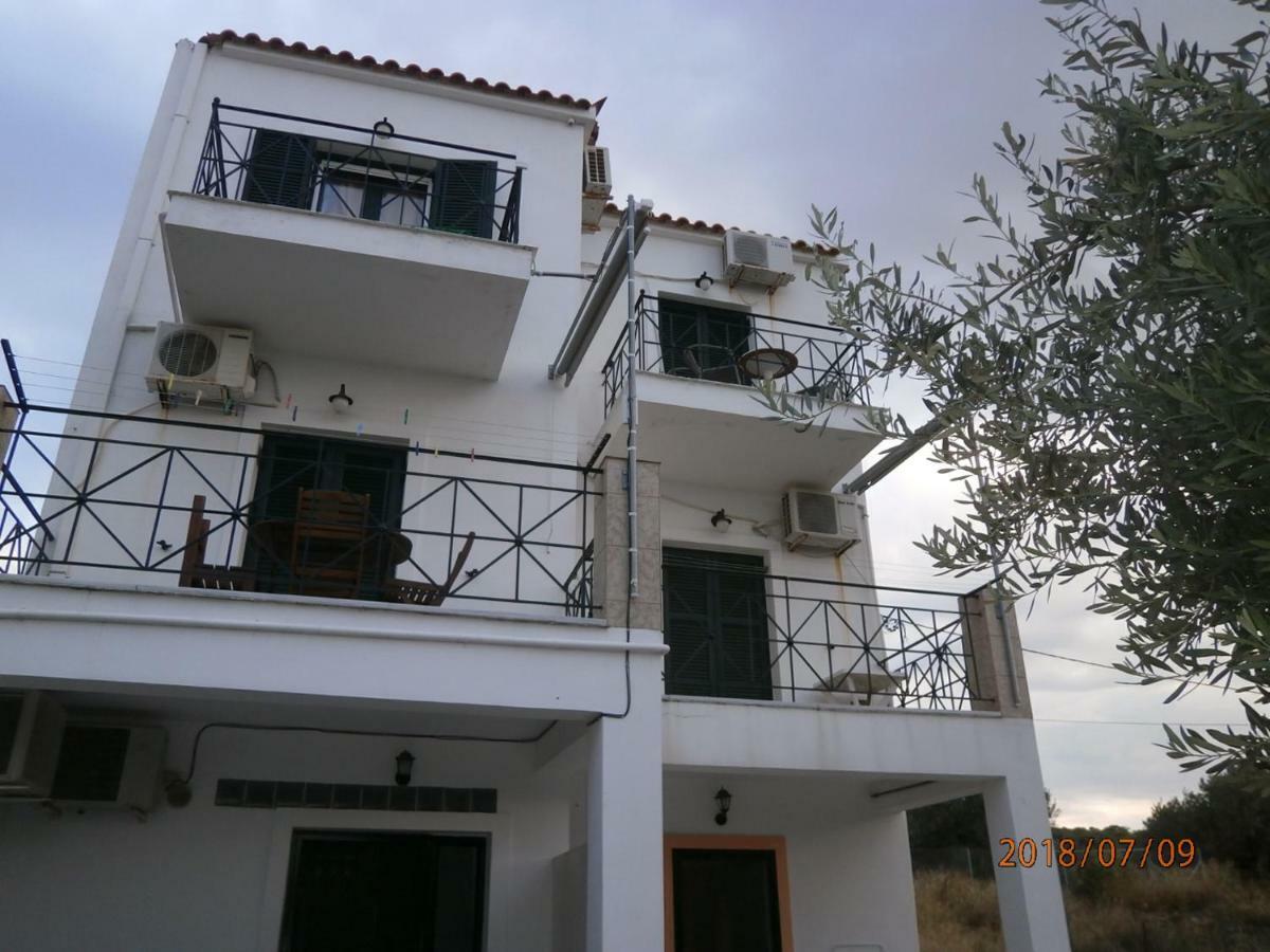 Flisvos Apartments Megalochori  Екстер'єр фото