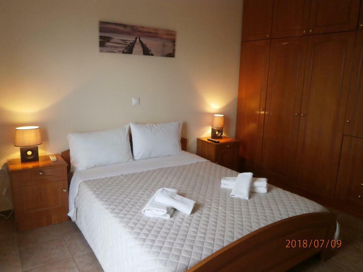Flisvos Apartments Megalochori  Екстер'єр фото