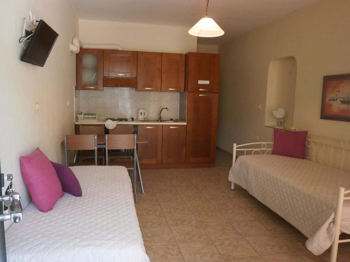 Flisvos Apartments Megalochori  Екстер'єр фото